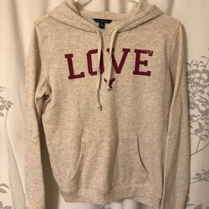 Cream American Eagle sweatshirt